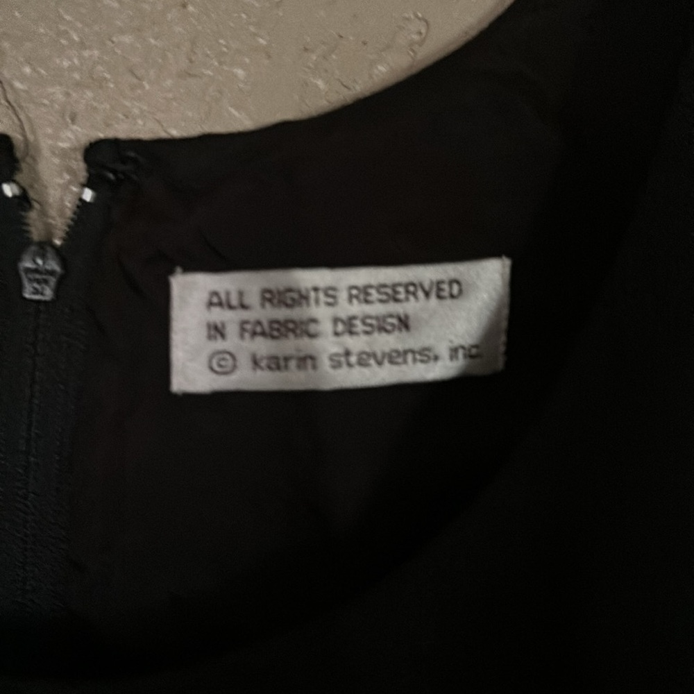 Karin Steven’s size 10 Elegant Black Sleeveless Dress - Picture 3 of 4